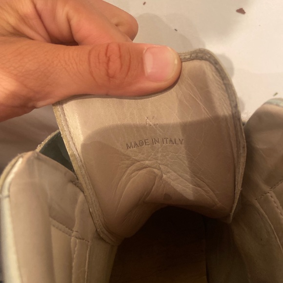 Velcro Hi Tops - Picture 3 of 3